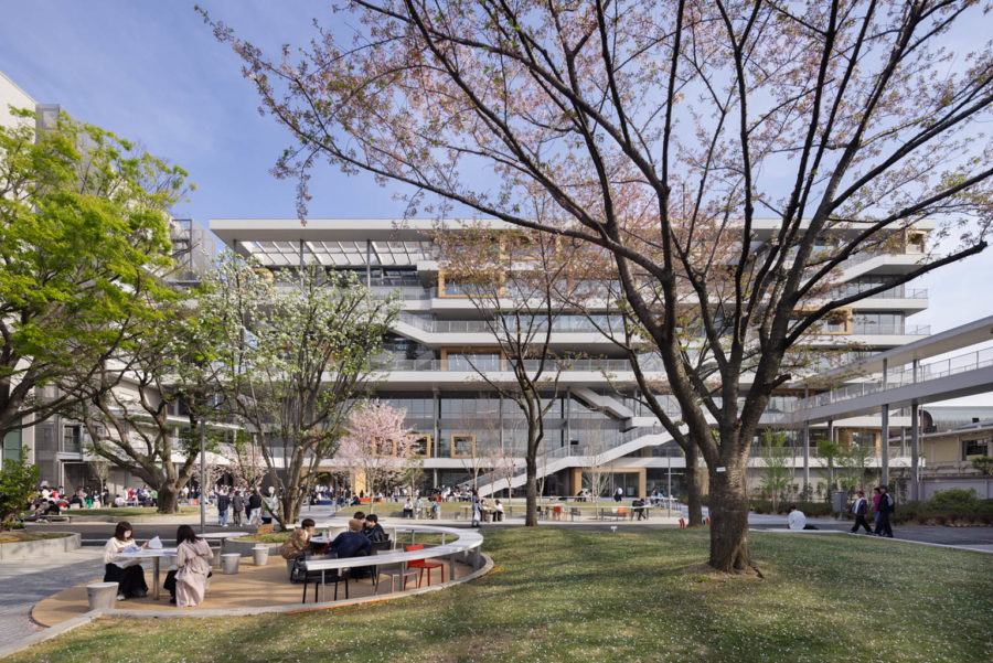 明治大学和泉ラーニングスクエア